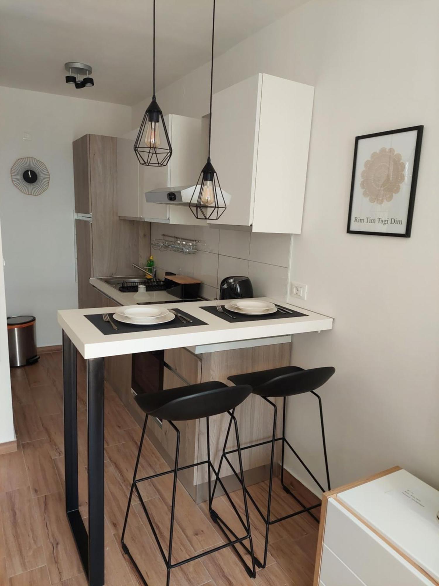 Studio Apartman Kiara โบล ภายนอก รูปภาพ