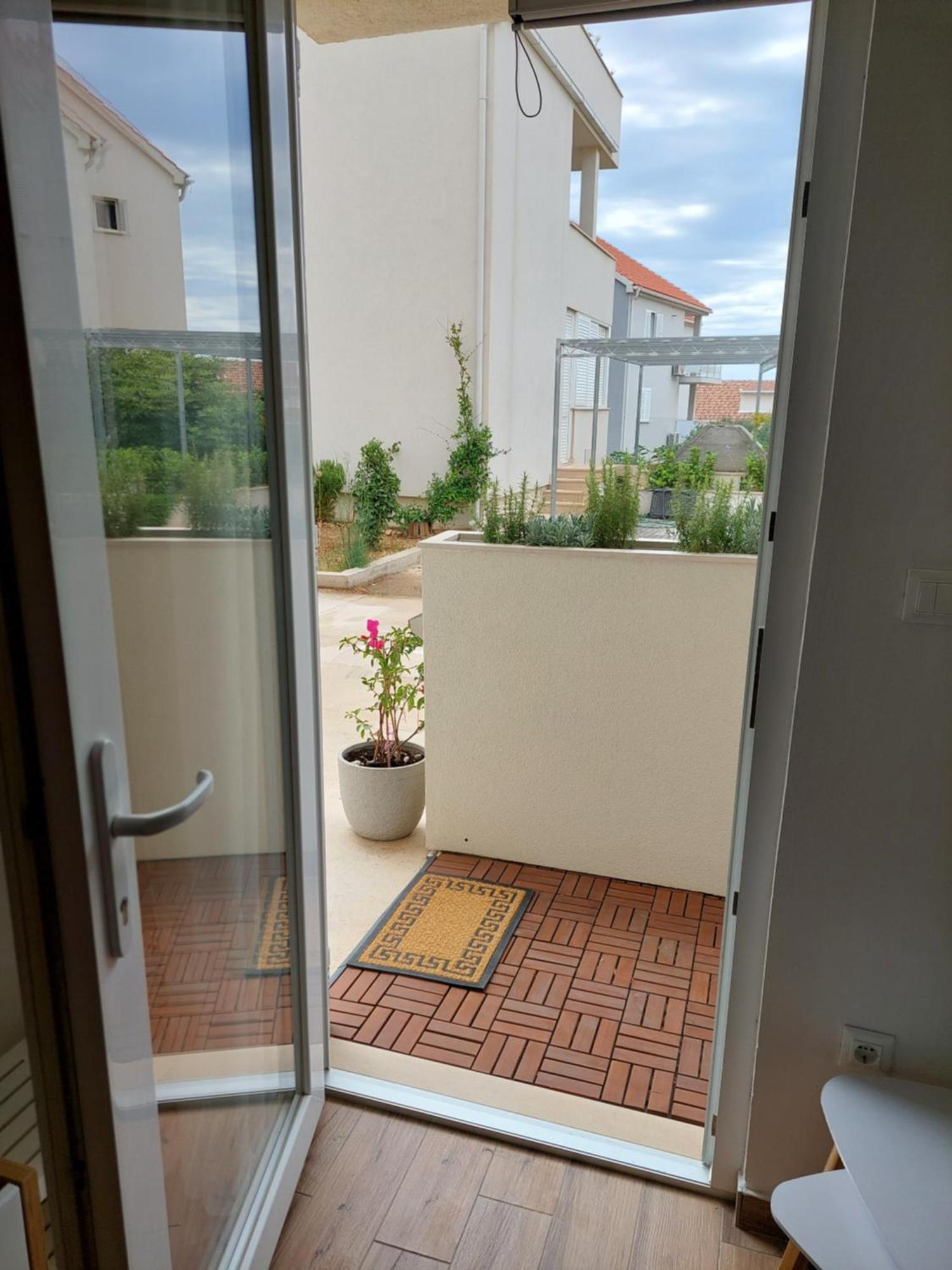 Studio Apartman Kiara โบล ภายนอก รูปภาพ